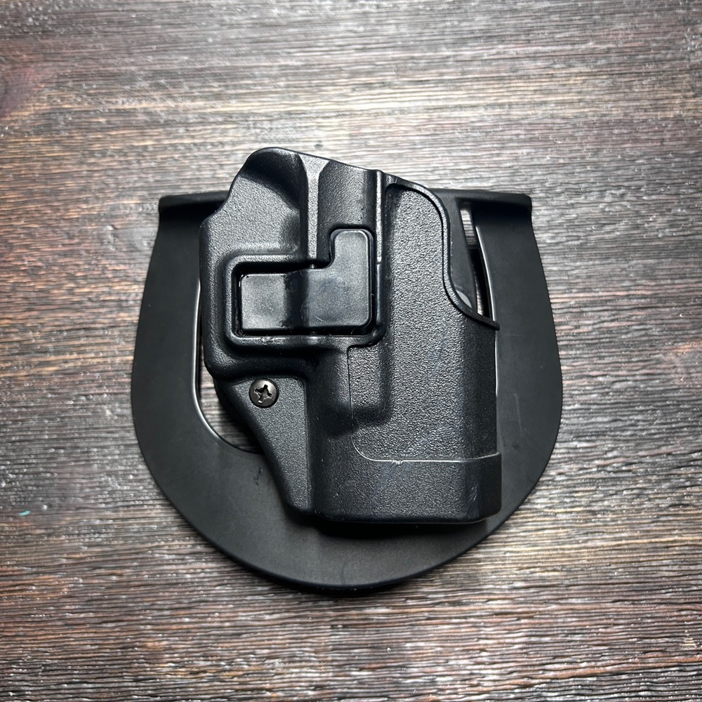 Blackhawk Kydex holster for Glock 27 possible 26. Single retention